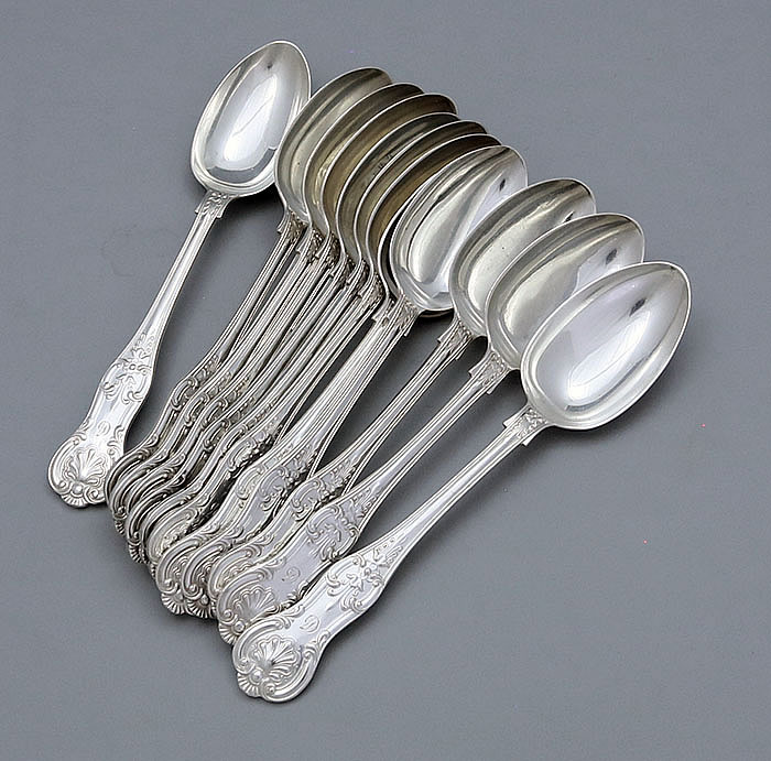 twelve dessert spoons London 1899 Queens pattern William Hutton and Sons