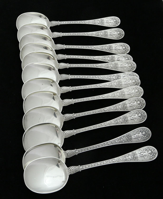 Regence pattern French silver dessert spoons  