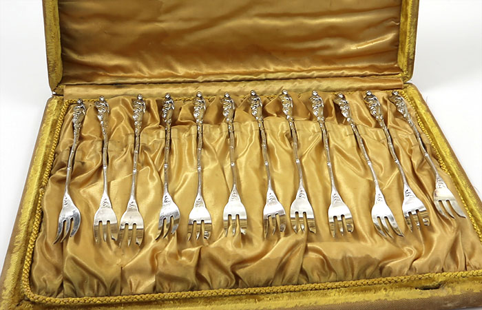 Gorham Hizen antique sterling silver cocktail forks