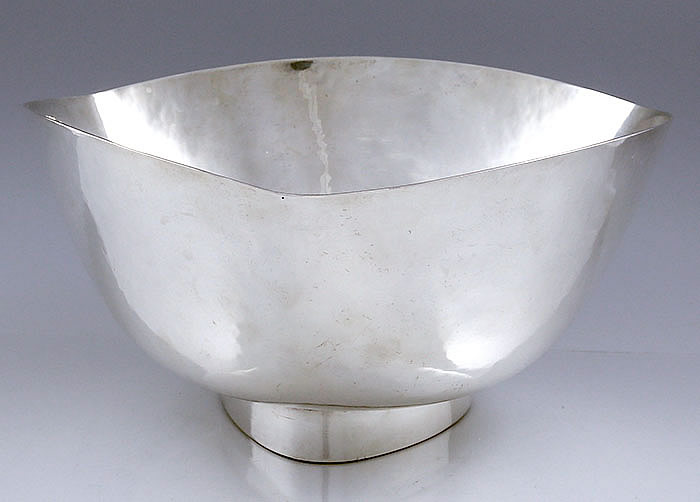 De Matteo hammered sterling silver bowl