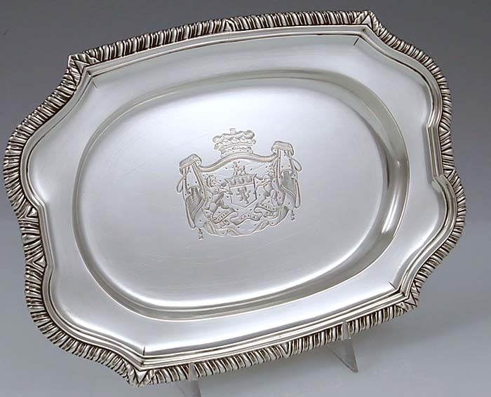 London 1806 English silver small dish with Russell family of Scotland