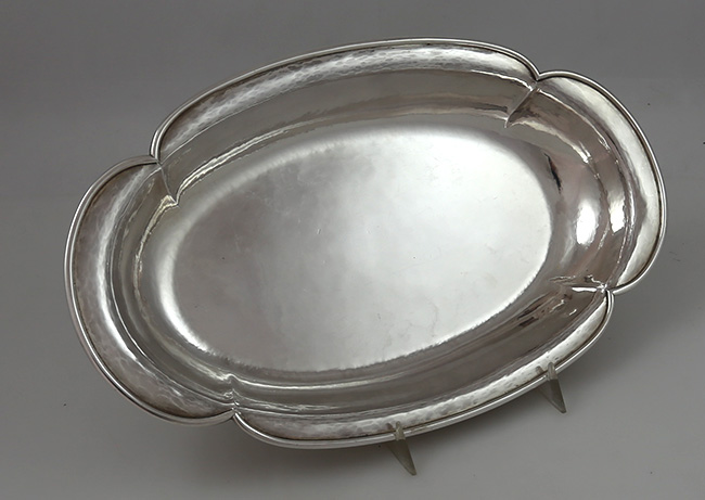 Kalo oval sterling bowl Chicago and New York style 600 and M