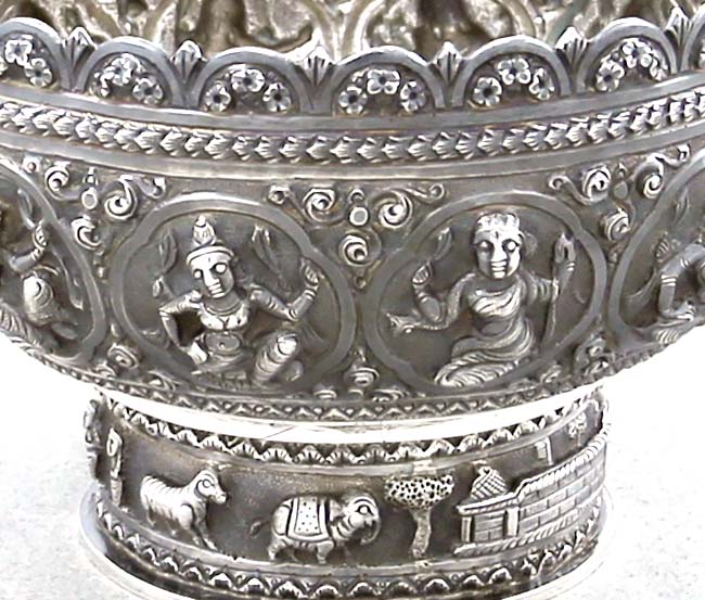 Scottish Glasgow silver bowl in the Indian style circa 1900