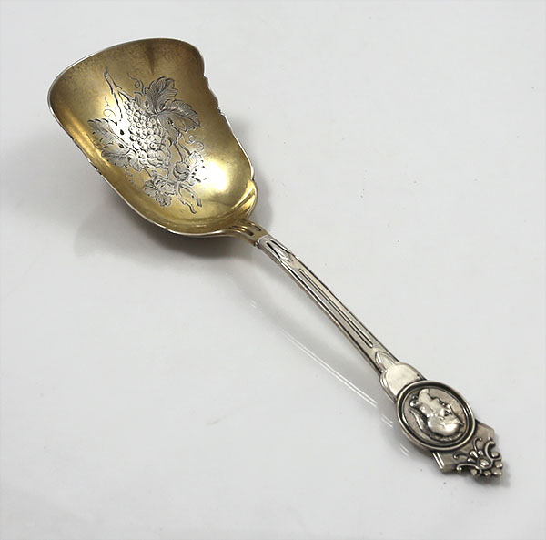 Philo Gilbert coin silver medallion pattern scoop with engraved bowl