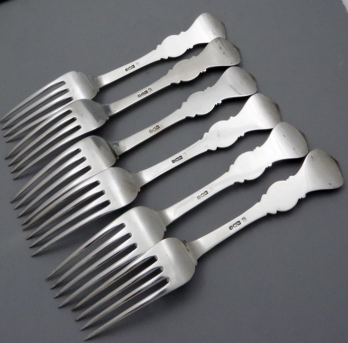reverse of single struck Albert pattern large silver dinner forks