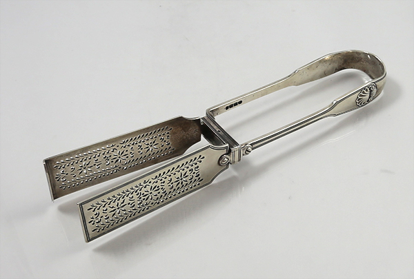English antique sterling silver asparagus tongs shell and thread