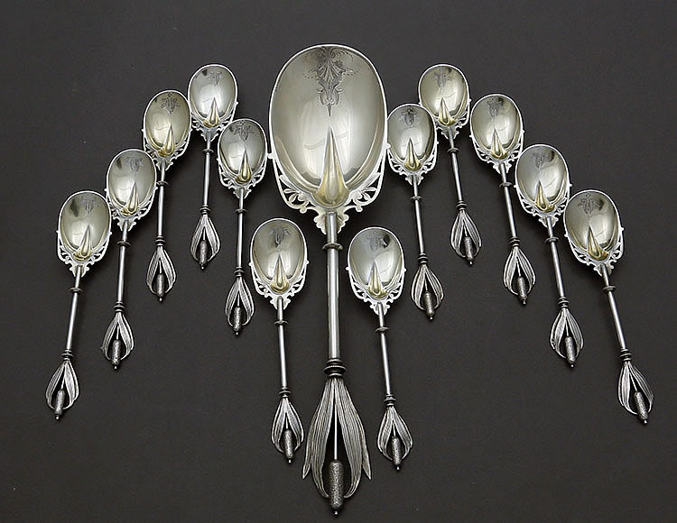 George Sharp cat tail antique silver set of ice cream spoons and serving spoon