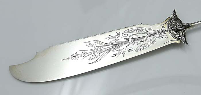 Gorham Isis engraved blade cake saw serrated sterling silver