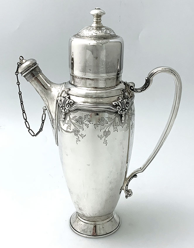 Mappin and Webb sterling silver cocktail shaker Sheffield 1947