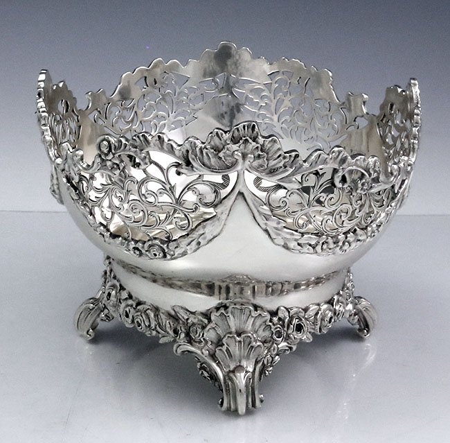 side view English antique sterling silver pierced bowl William Comyns London 1902