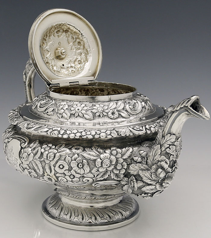 heavy antique silver teapot Dublin 1825