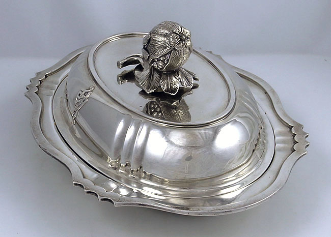 Schofield Baltimore antique sterling covered vegetable dish with  pomegranate finial