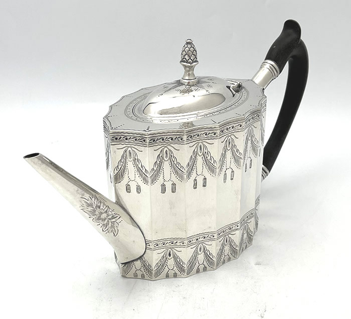 Tuttle styerling silver teapot