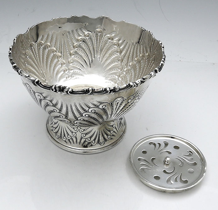Tiffany antique sterling silver ice bowl with liner 