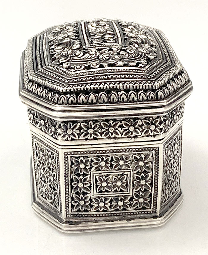Burmese silver filigree box