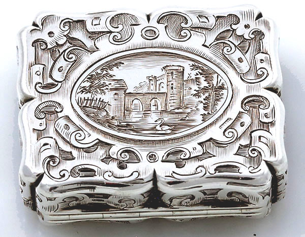 Rawlings and Sumner antique silver Engllish engraved vinaigrette