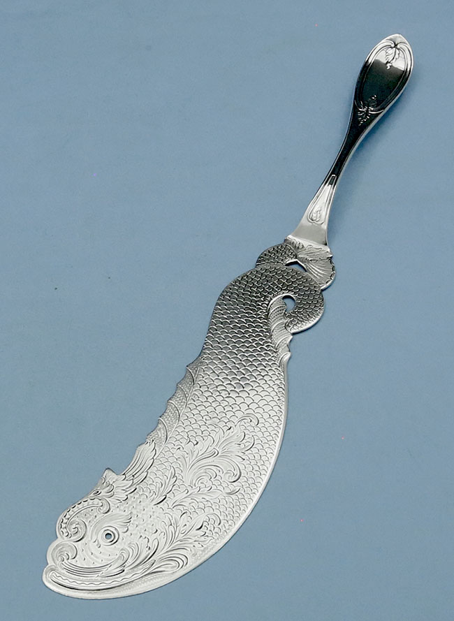 Figural fish slice Caldwell Philadelphia Olive pattern antique sterling silver