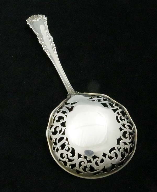 Reed and Barton pea serving spoon with enamel handle