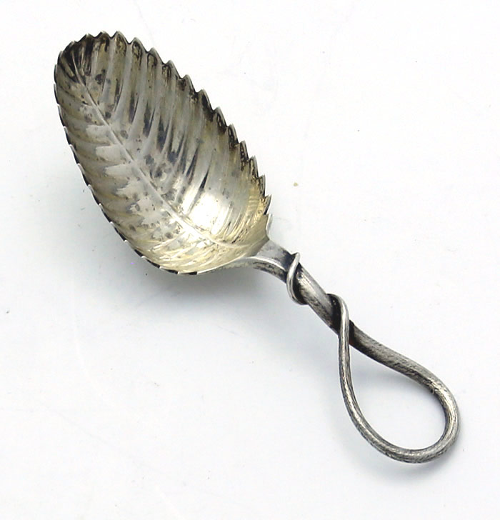 Durgin sterling leaf tea caddy spoon