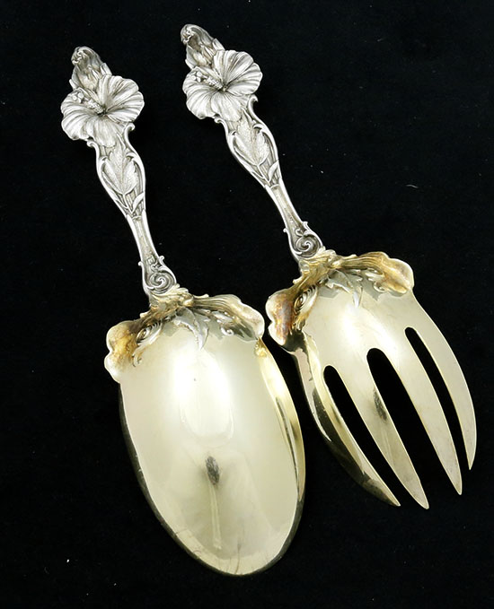 reverse side of Whiting Hibiscus salad serving set